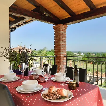 Apartamento Hope Kastelir